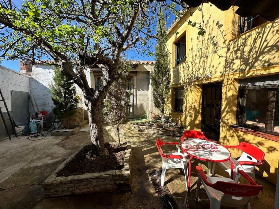 Villa Increible Casita De Pueblo. Ugena Esterno foto